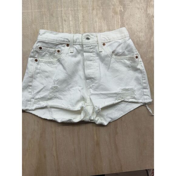 Levi’s 501 Button Fly Off White Jean Shorts W26 Cut Offs - Picture 1 of 6